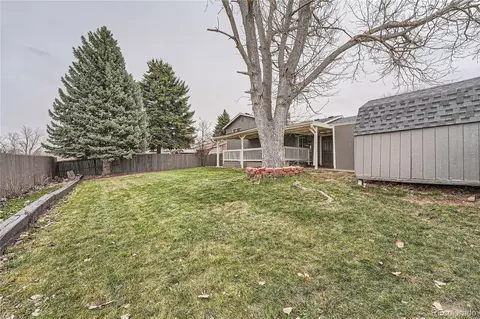 Exterior - 17847 E Mexico Dr, Aurora, CO 80017 photo 4 of 6