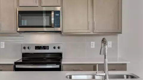 Kitchen - 22624 E 6th Pl, Aurora, CO 80018 photo 7 of 7
