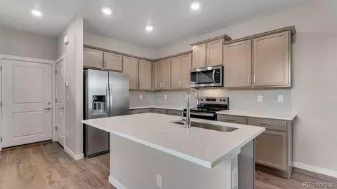 Kitchen - 22624 E 6th Pl, Aurora, CO 80018 photo 1 of 7