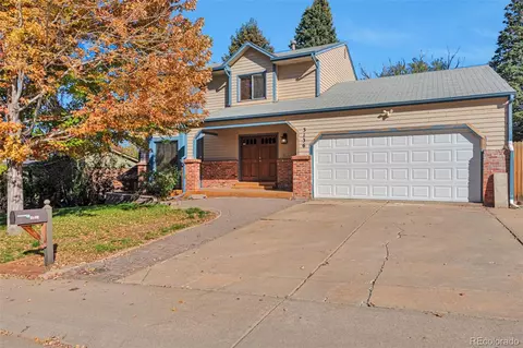 3136 S Cathay Cir, Aurora, CO 80013