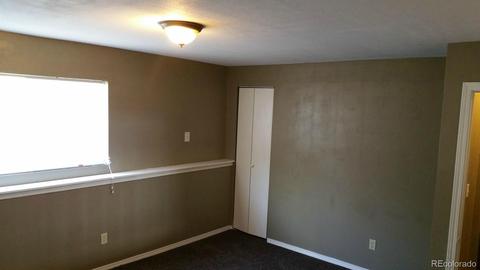 4581 Eugene Way, Denver, CO 80239 photo 12