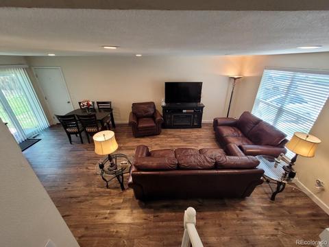 4623 Eureka Ct, Denver, CO 80239 photo 3