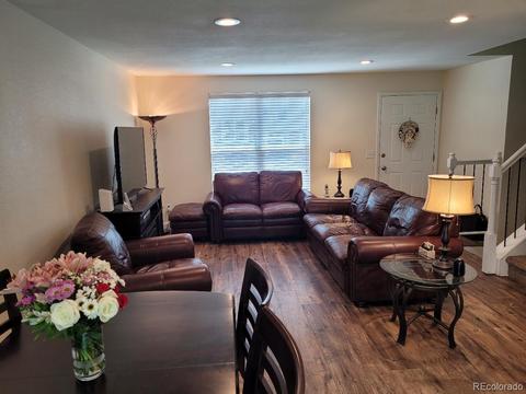 4623 Eureka Ct, Denver, CO 80239 photo 5