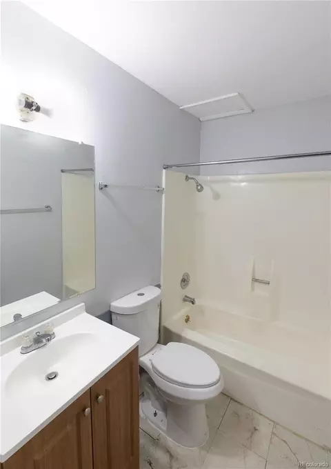 10712 Exposition Ave #211, Aurora, CO 80012 photo 8