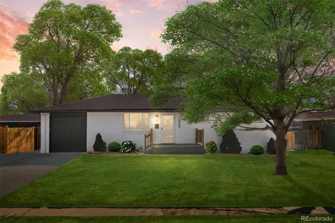 1035 W Longview Ave, Littleton, CO 80120