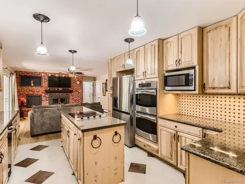 9830 Hardy Rd, Colorado Springs, CO 80908