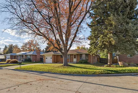 2555 Lewis Ct, Lakewood, CO 80215