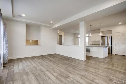 19128 E 54th Pl, Denver, CO 80249 photo 5
