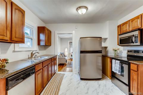 3318 N Steele St, Denver, CO 80205 photo 12