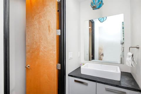 237 Harrison St, Denver, CO 80206 photo 29