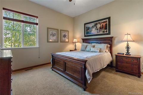 7682 Yule Ct, Arvada, CO 80007 photo 16