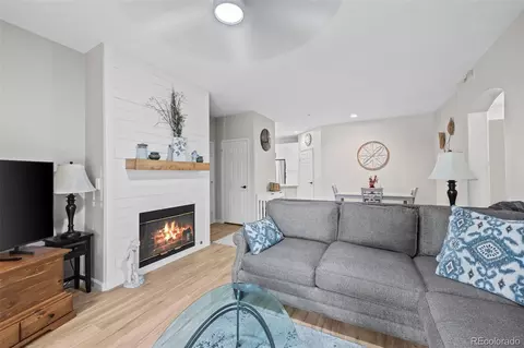 1631 W Canal Cir #817, Littleton, CO 80120