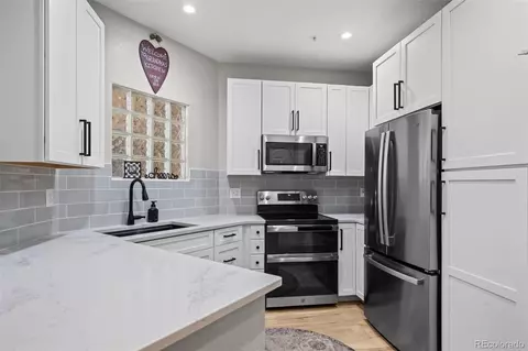 1631 W Canal Cir #817, Littleton, CO 80120