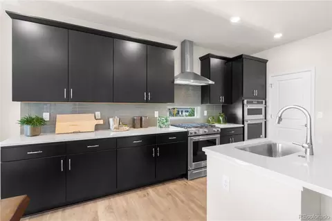 4995 N Quemoy Ct, Aurora, CO 80019 photo 6