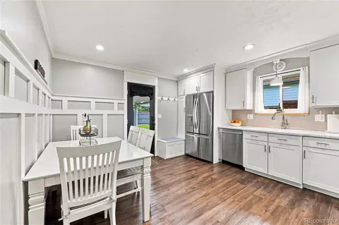 Kitchen - 690 E Davies Ave, Centennial, CO 80122 photo 1 of 3