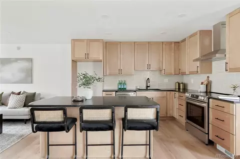 Kitchen - 80 S Lashley Ln, Boulder, CO 80305 photo 2 of 5