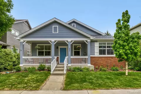 537 Peregrine Cir, Longmont, CO 80504