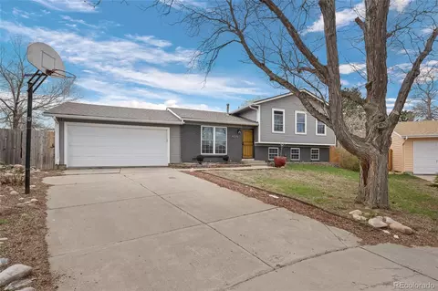 16074 E Adriatic Pl, Aurora, CO 80013 photo 3