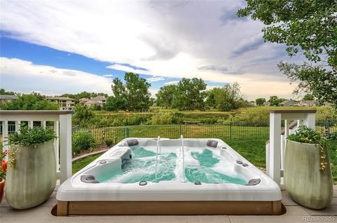 6642 Moss Ct, Arvada, CO 80007 photo 1
