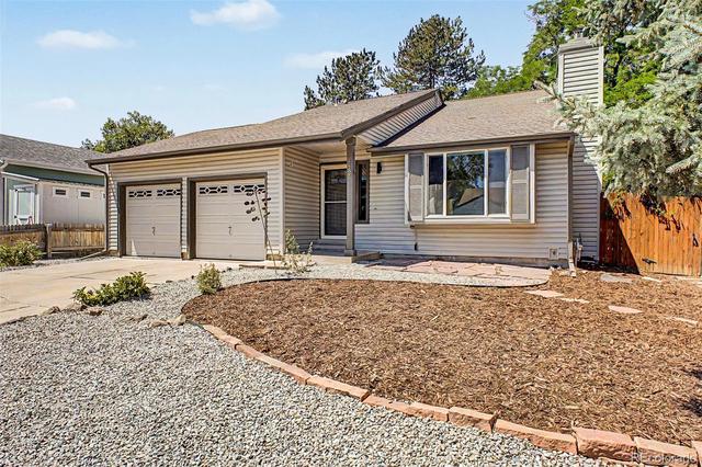 7483 Benton St, Arvada, CO 80003