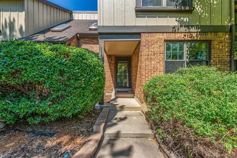8039 E Phillips Cir, Centennial, CO 80112