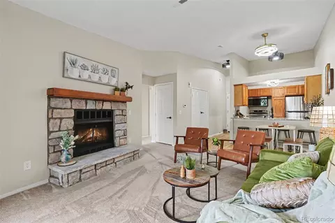 467 S Memphis Way #13, Aurora, CO 80017