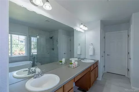 21061 E Mansfield Pl, Aurora, CO 80013 photo 18