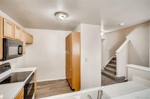 3149 E 106th Ave, Northglenn, CO 80233 photo 10