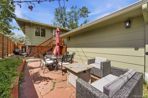 Exterior - 4400 Brookfield Dr, Boulder, CO 80305 photo 5 of 11