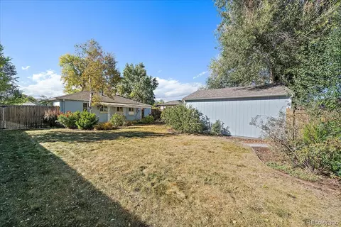 Exterior - 3040 Grape St, Denver, CO 80207 photo 6 of 11