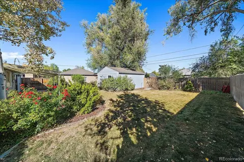 Exterior - 3040 Grape St, Denver, CO 80207 photo 4 of 11