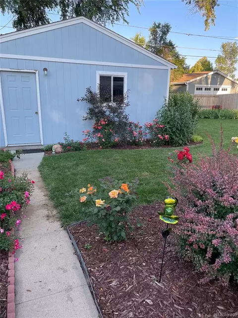 Exterior - 3040 Grape St, Denver, CO 80207 photo 3 of 11