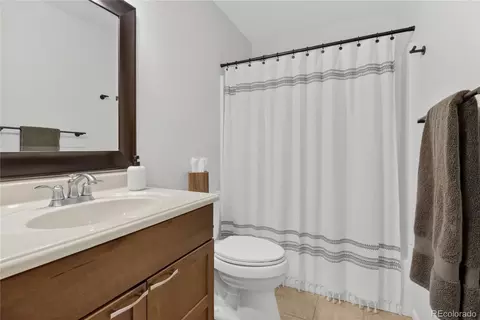Bath - 3654 Dexter St, Denver, CO 80207 photo 2 of 2