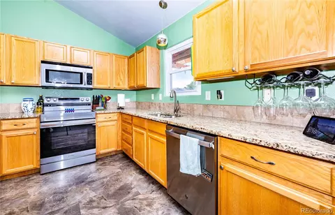 2409 Marina St, Evans, CO 80620 photo 4