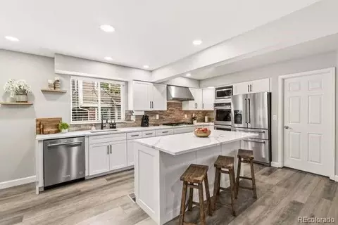 8249 W Phillips Ave, Littleton, CO 80128