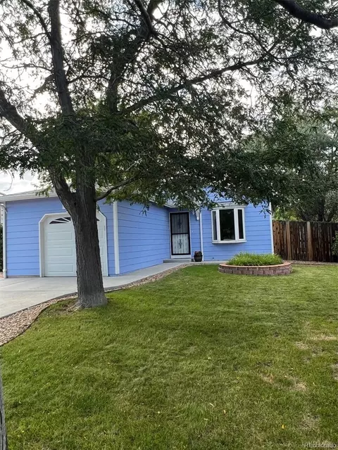 17489 E Union Pl, Aurora, CO 80015