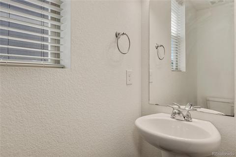 5563 Cathay Ct, Denver, CO 80249 photo 12