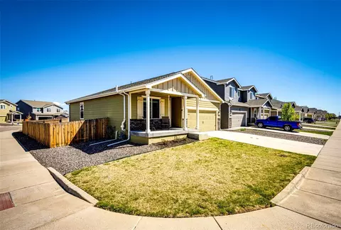 47303 Iris Ave, Bennett, CO 80102 photo 2