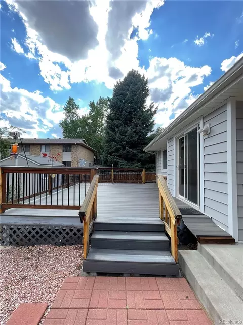 Exterior - 17634 Eldorado Pl, Aurora, CO 80013 photo 5 of 8