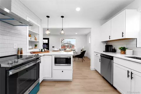 7151 Larsh Dr, Denver, CO 80221 photo 3