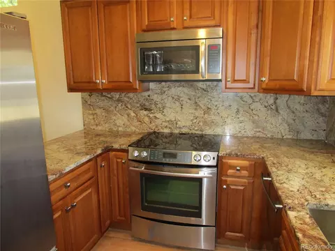 Kitchen - 11644 E Cedar Ave, Aurora, CO 80012 photo 3 of 4