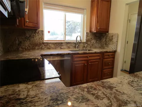 Kitchen - 11644 E Cedar Ave, Aurora, CO 80012 photo 2 of 4