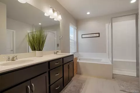 Bath - 6785 E 119th Ave, Thornton, CO 80233 photo 1 of 3