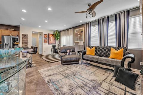 15784 E Warner Dr, Denver, CO 80239 photo 6
