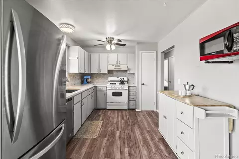 Kitchen - 5452 E 108th Pl, Thornton, CO 80233 photo 3 of 3