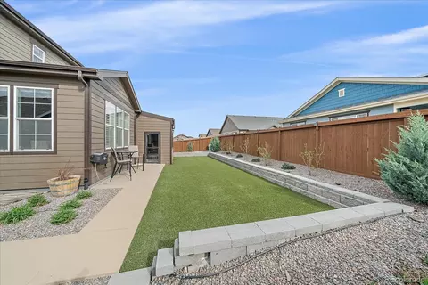 Exterior - 25160 Ellsworth Dr, Aurora, CO 80018 photo 5 of 7