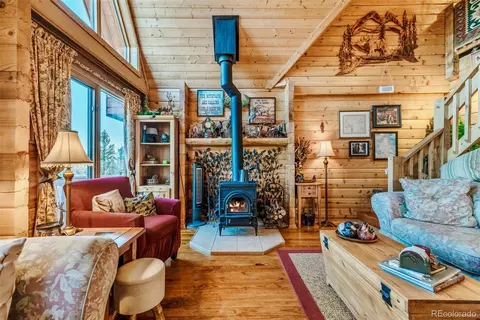 Living - 672 Wampum Ln, Como, CO 80432 photo 2 of 9