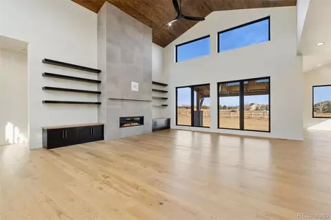 959 Warbling Dr, Windsor, CO 80550 photo 3