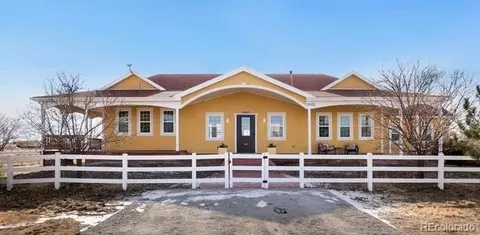 21502 E 118th Ave, Commerce City, CO 80022