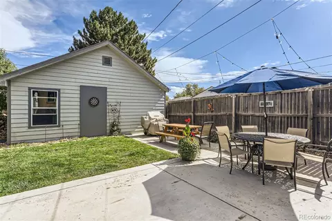 Exterior - 2880 Grape St, Denver, CO 80207 photo 5 of 11